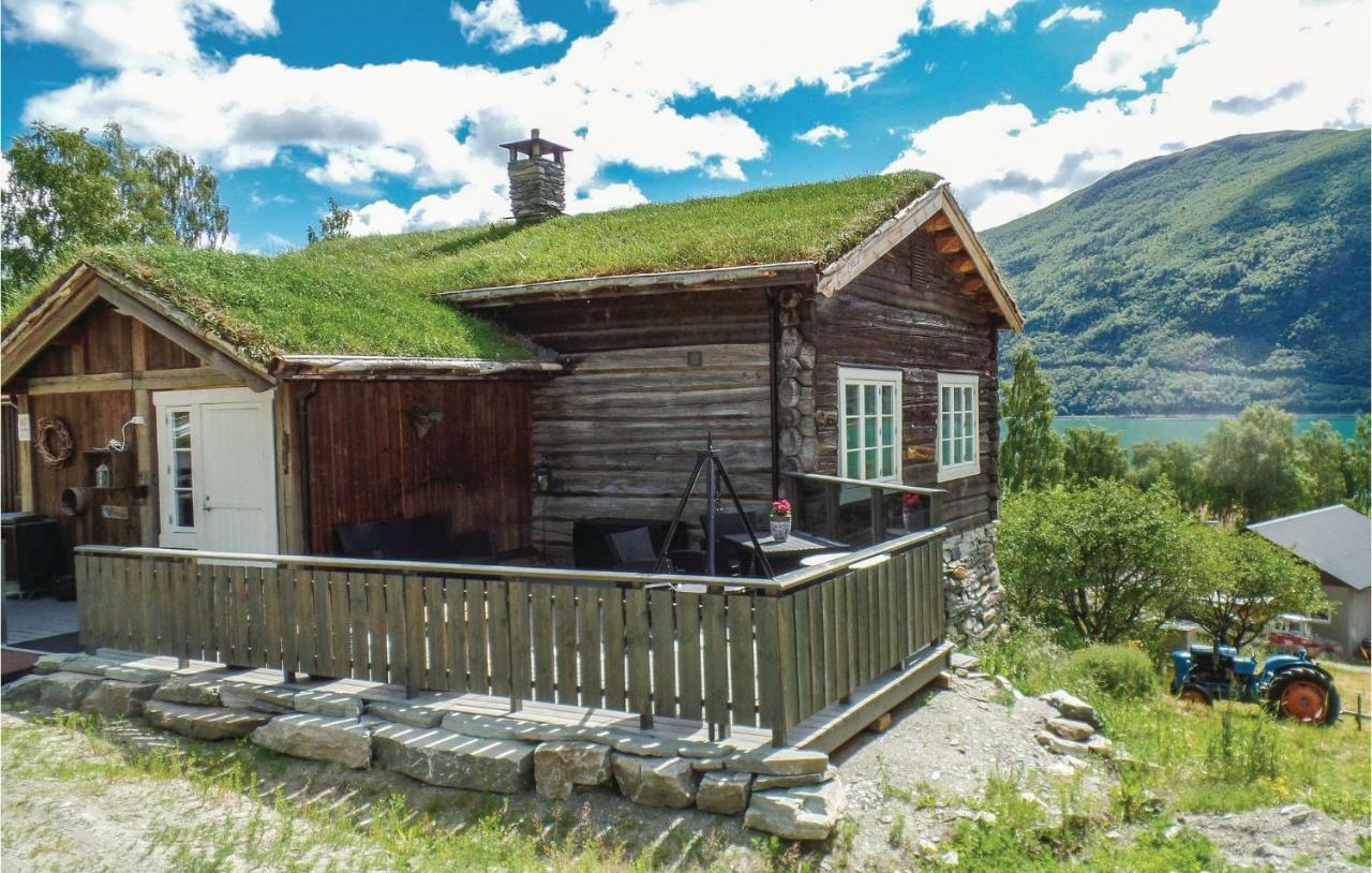 Awesome Home In Vaga With House Sea View Vågåmo Zewnętrze zdjęcie